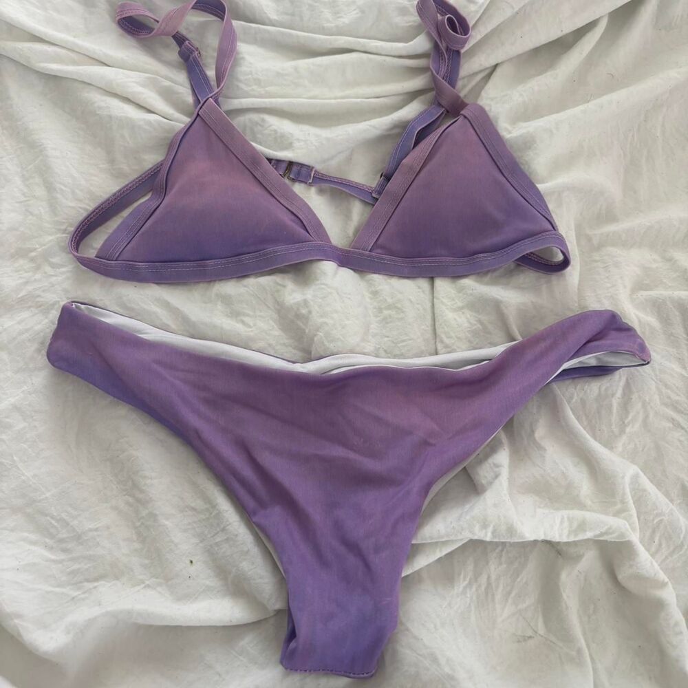 AMAZON Color Changing Women's Purple Pink Bikinis Set Small 2 Piece